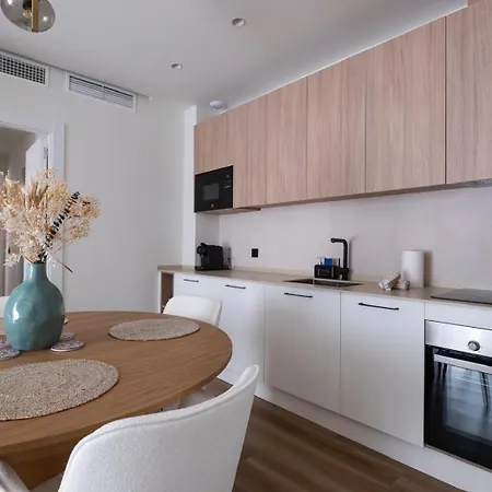 Estepona Luxury Stay Apartment *